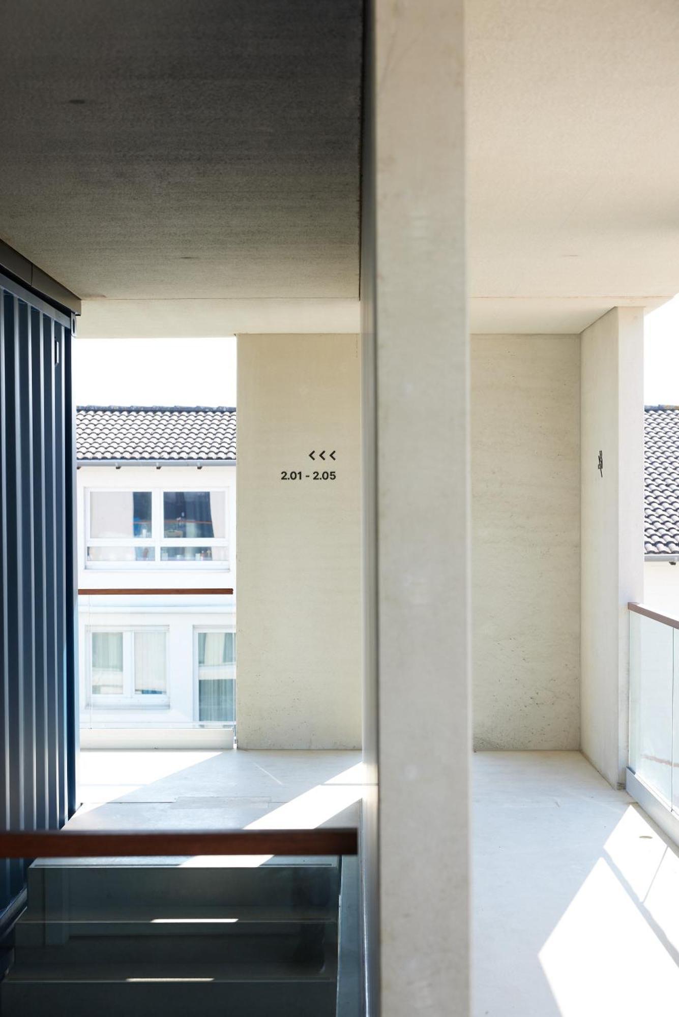 Tin Inn - Heinsberg - Das Hotel Aus Hochwertig Ausgebauten Ueberseecontainern 외부 사진